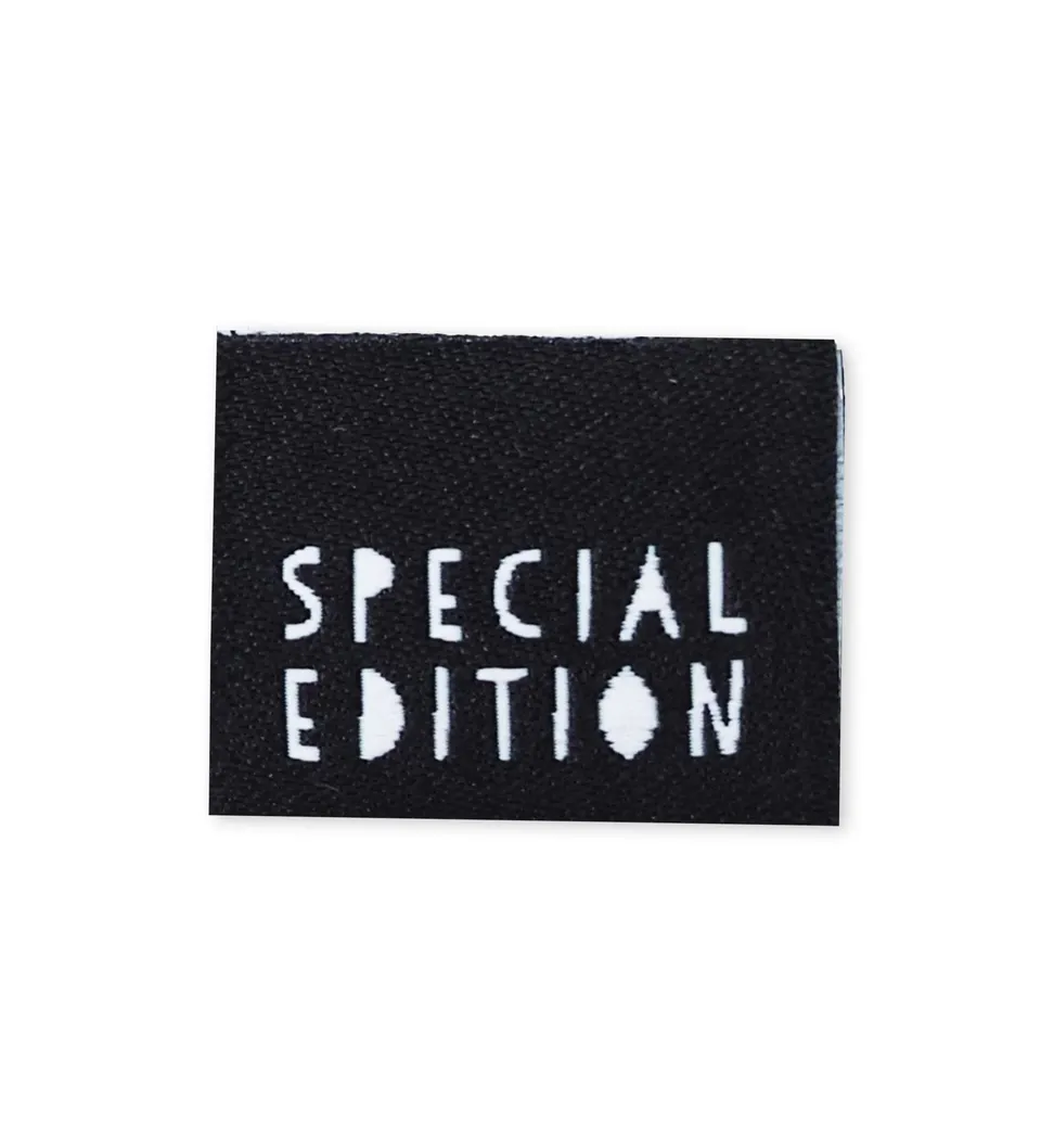 paul-clara-weblabels-special-edition-klapp-weblabel image 1