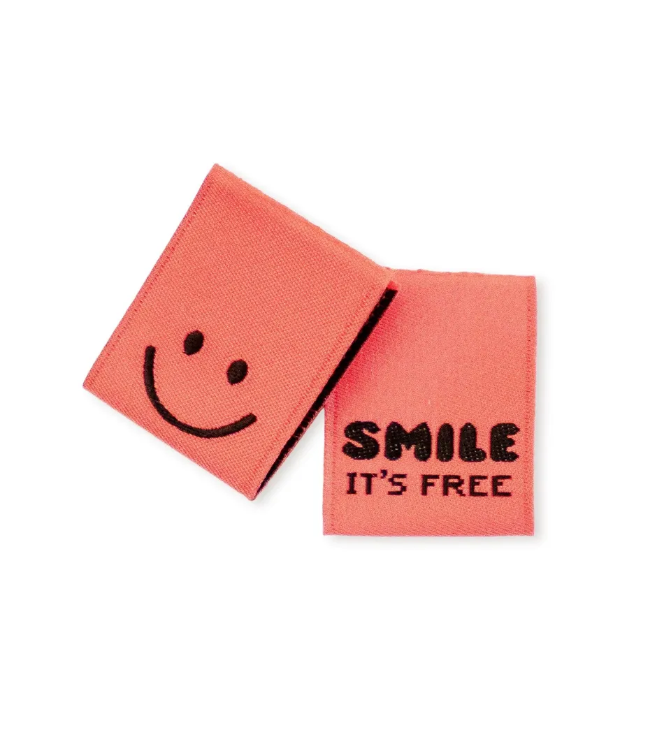 paul-clara-smile-it-s-free-klapp-weblabel-neoncoral image 1