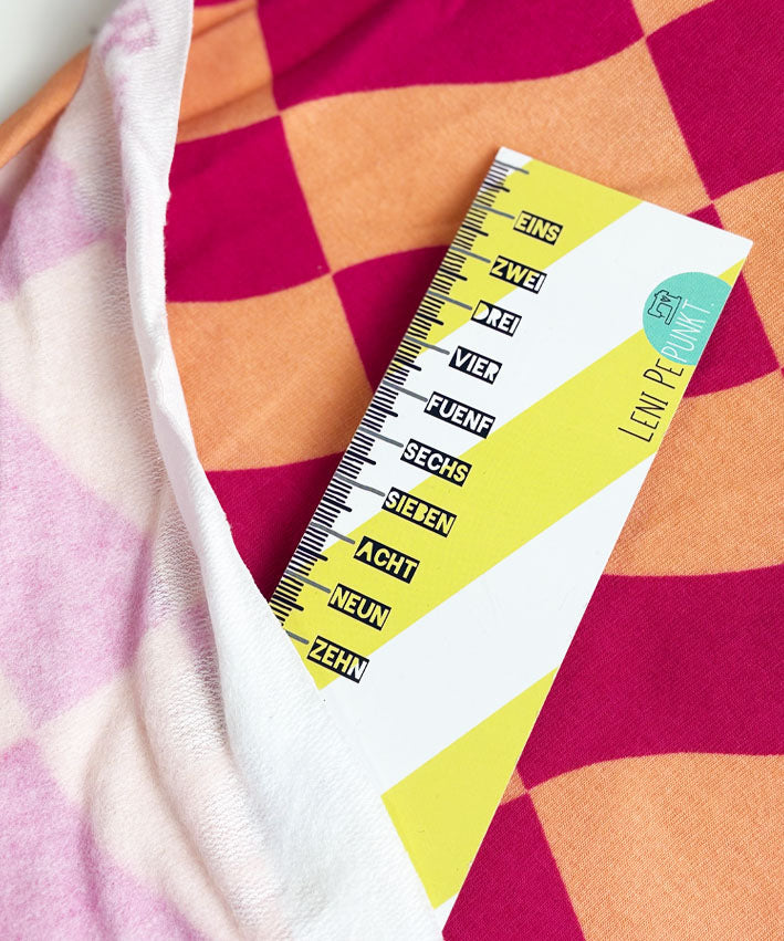 lenipepunkt-frenchterry-flying-checks-sweat-apricot-pink image 5