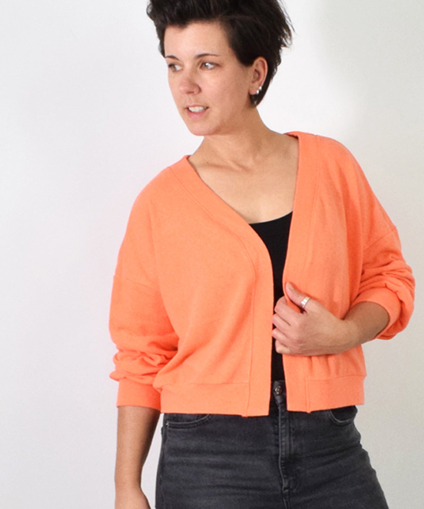 lenipepunkt-ebook-146-cropped-sweater-jacke-schnittmuster-32-58 image 8