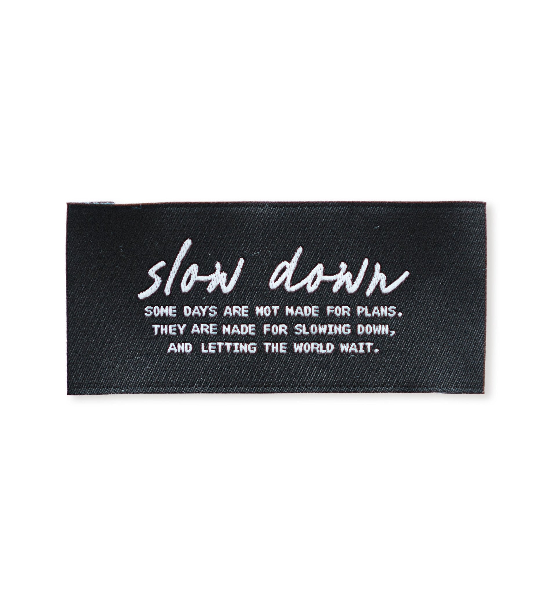 paul-clara-weblabels-slow-down-weblabel-polyester image 1