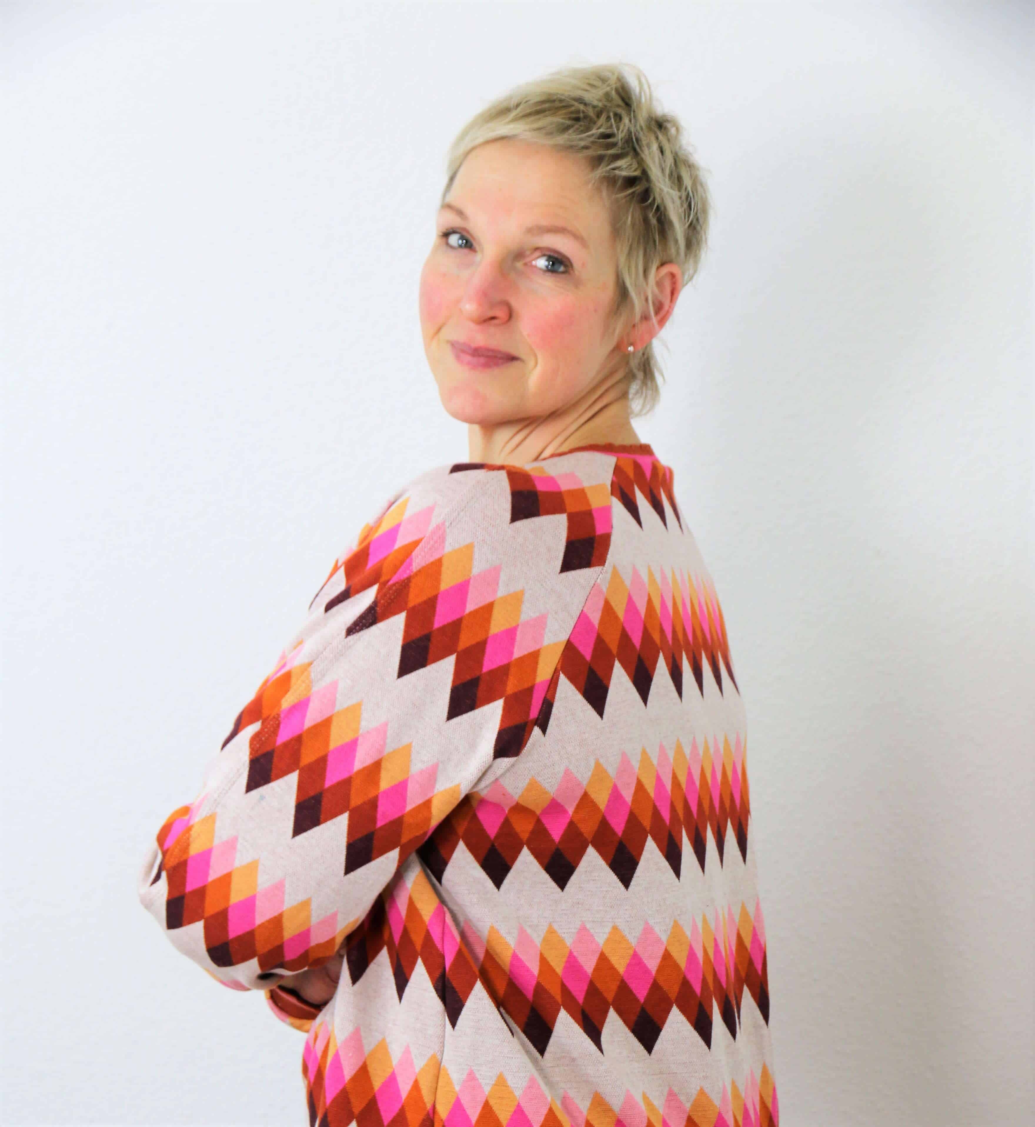 sew-simple-kjella-raglan-sweater-papierschnittmuster-gr-32-60 image 5