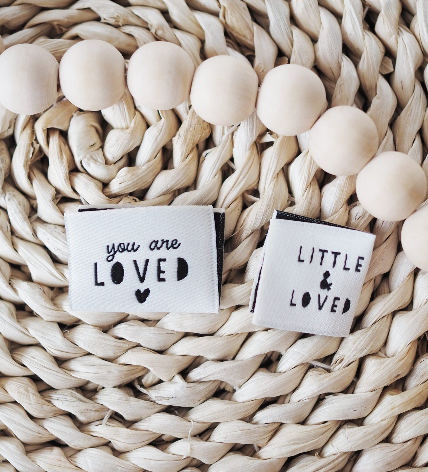 paul-clara-weblabels-little-loved-klapp-weblabel-gewebt image 2