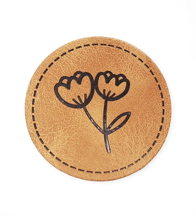 paul-clara-kunstleder-labels-tulpe-iron-on-3-5-cm image 1