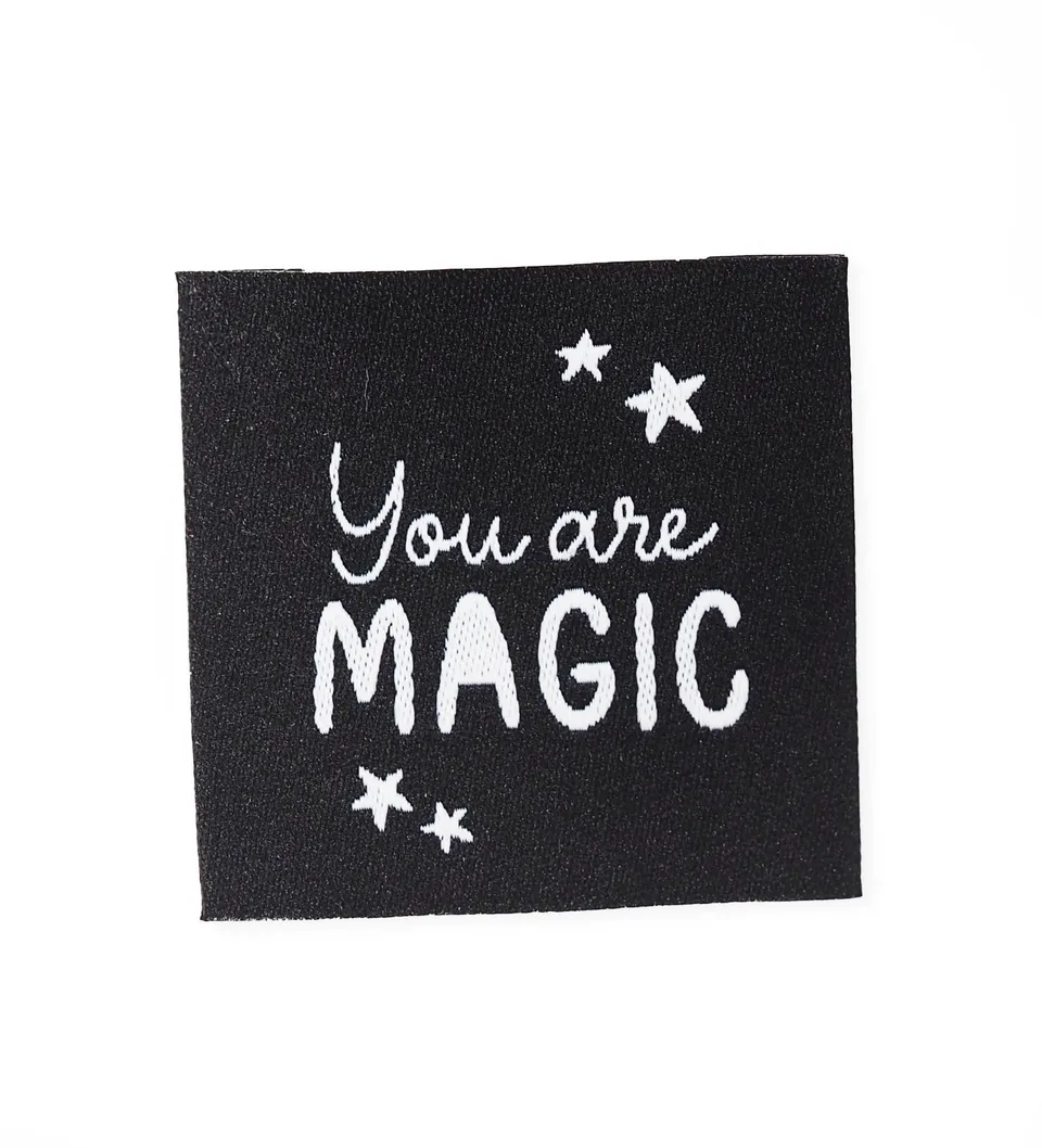 paul-clara-you-are-magic-weblabel-schwarz-3-8-cm image 1