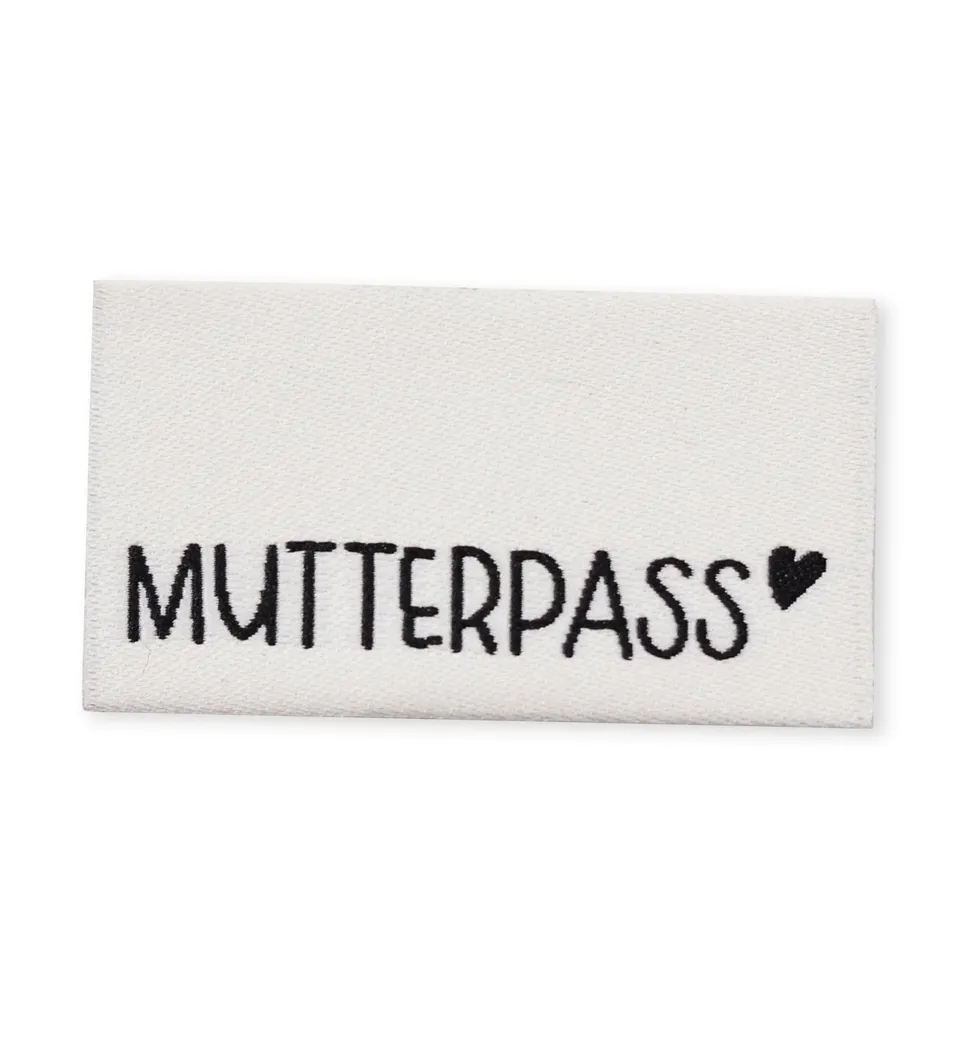 paul-clara-weblabels-mutterpass-klapp-weblabel-wei image 1
