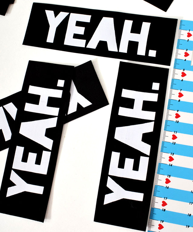 lenipepunkt-xl-patch-love-peace-yeah-15x5-cm-polyester image 4
