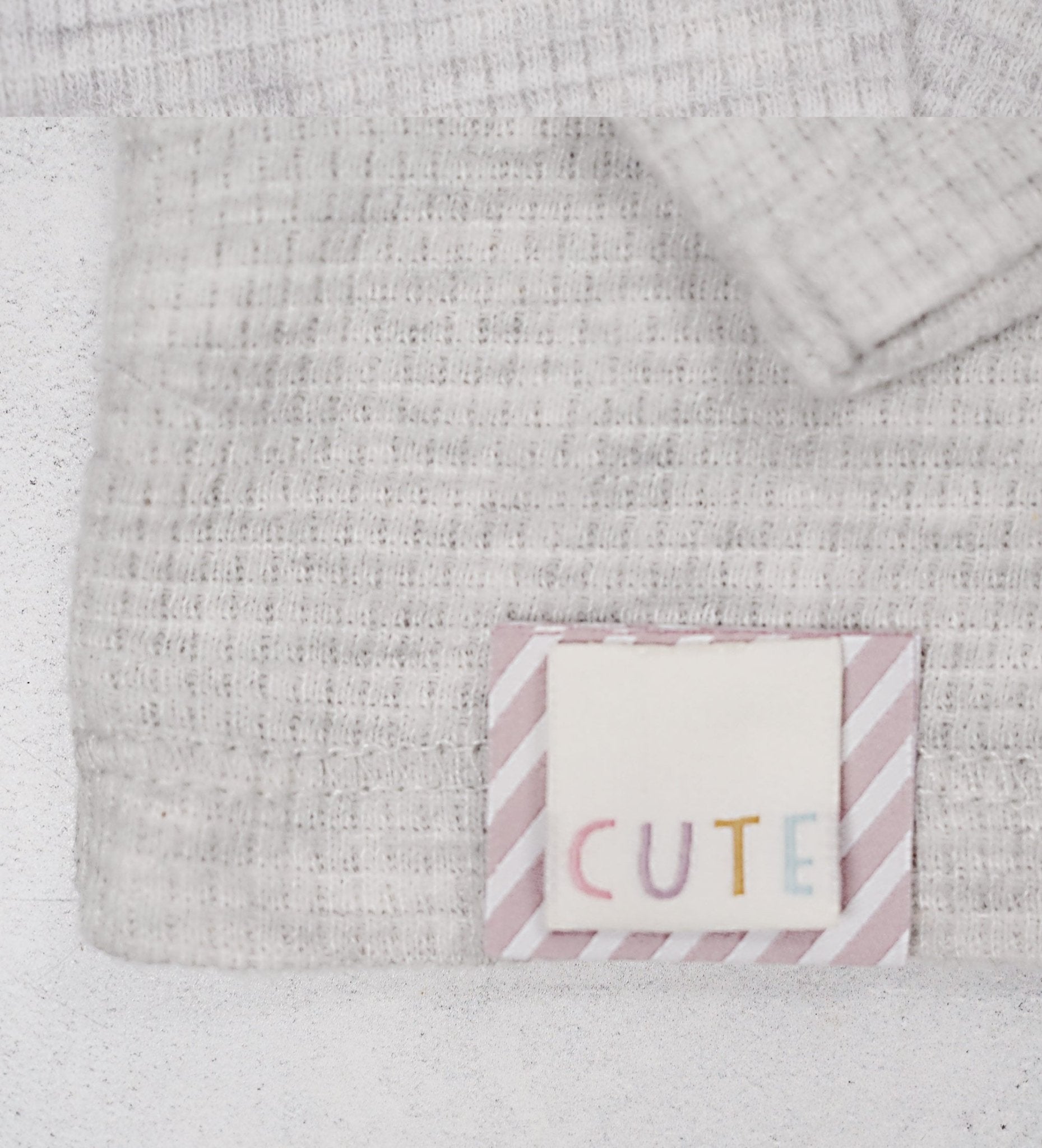 paul-clara-weblabels-stripes-graublau-klapp-weblabel image 3