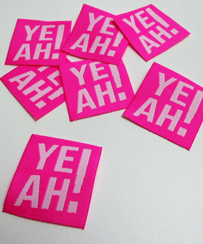 lenipepunkt-kurzwaren-patch-yeah-neonpink-3x3-cm image 1