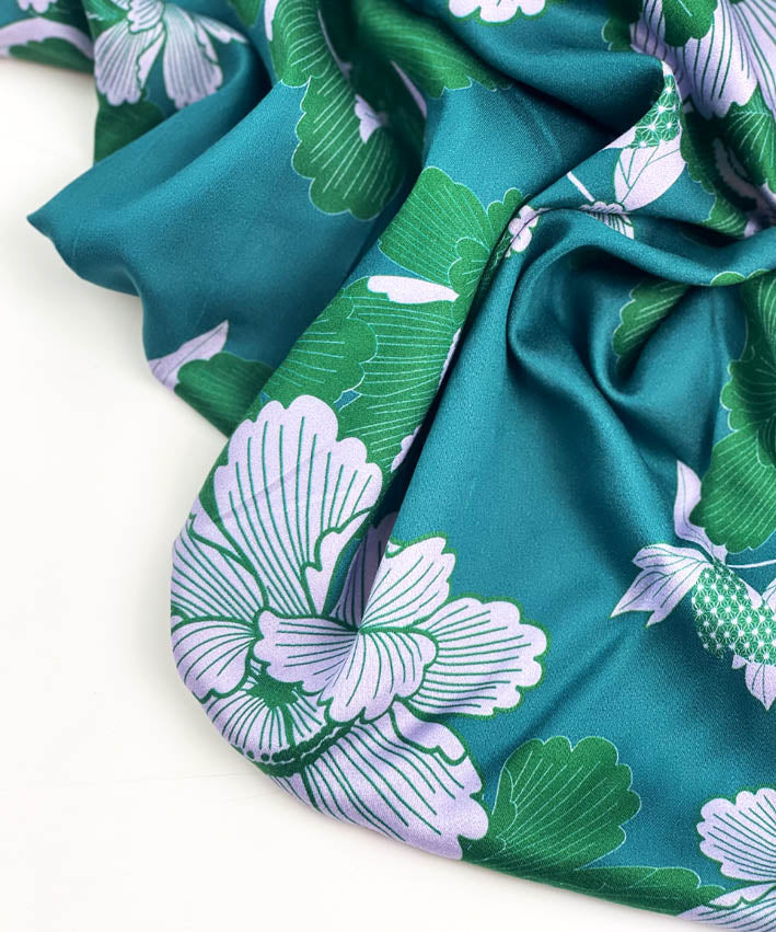 lenipepunkt-viskose-silky-satin-japanese-flower-petrol-gr-n image 8