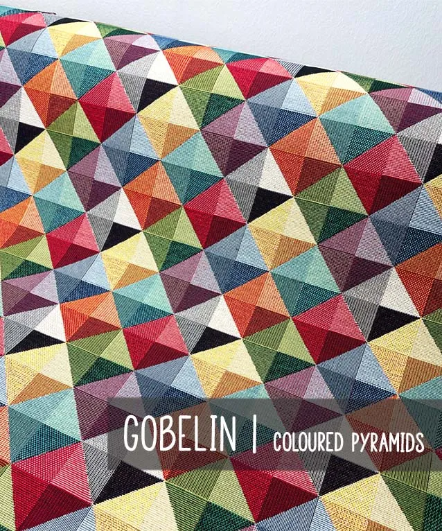 lenipepunkt-gobelin-coloured-pyramids-taschenstoff-meterware image 1