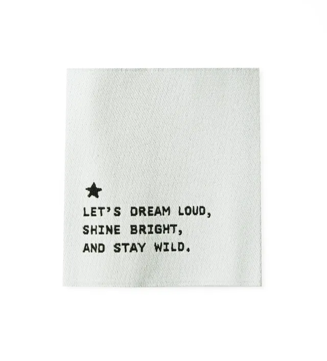 paul-clara-weblabels-let-s-dream-loud-weblabel-4x4-5cm image 1