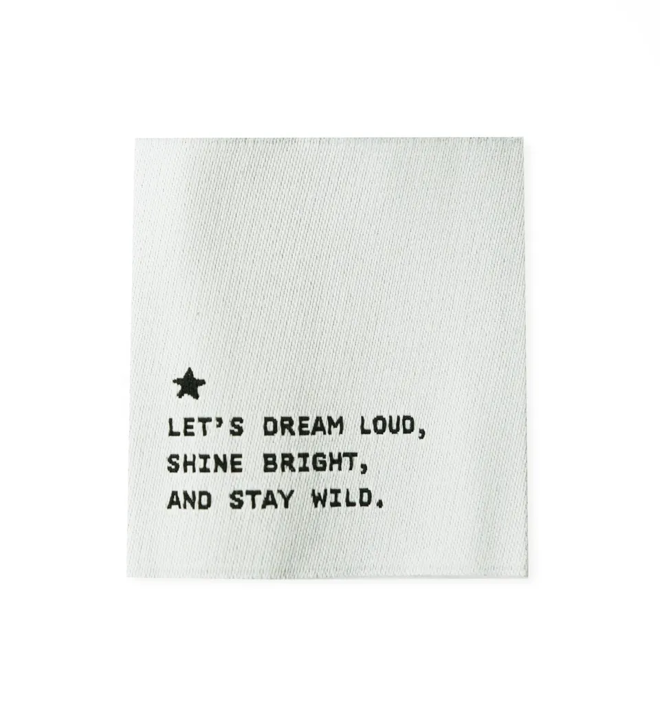 paul-clara-weblabels-let-s-dream-loud-weblabel-4x4-5cm image 1