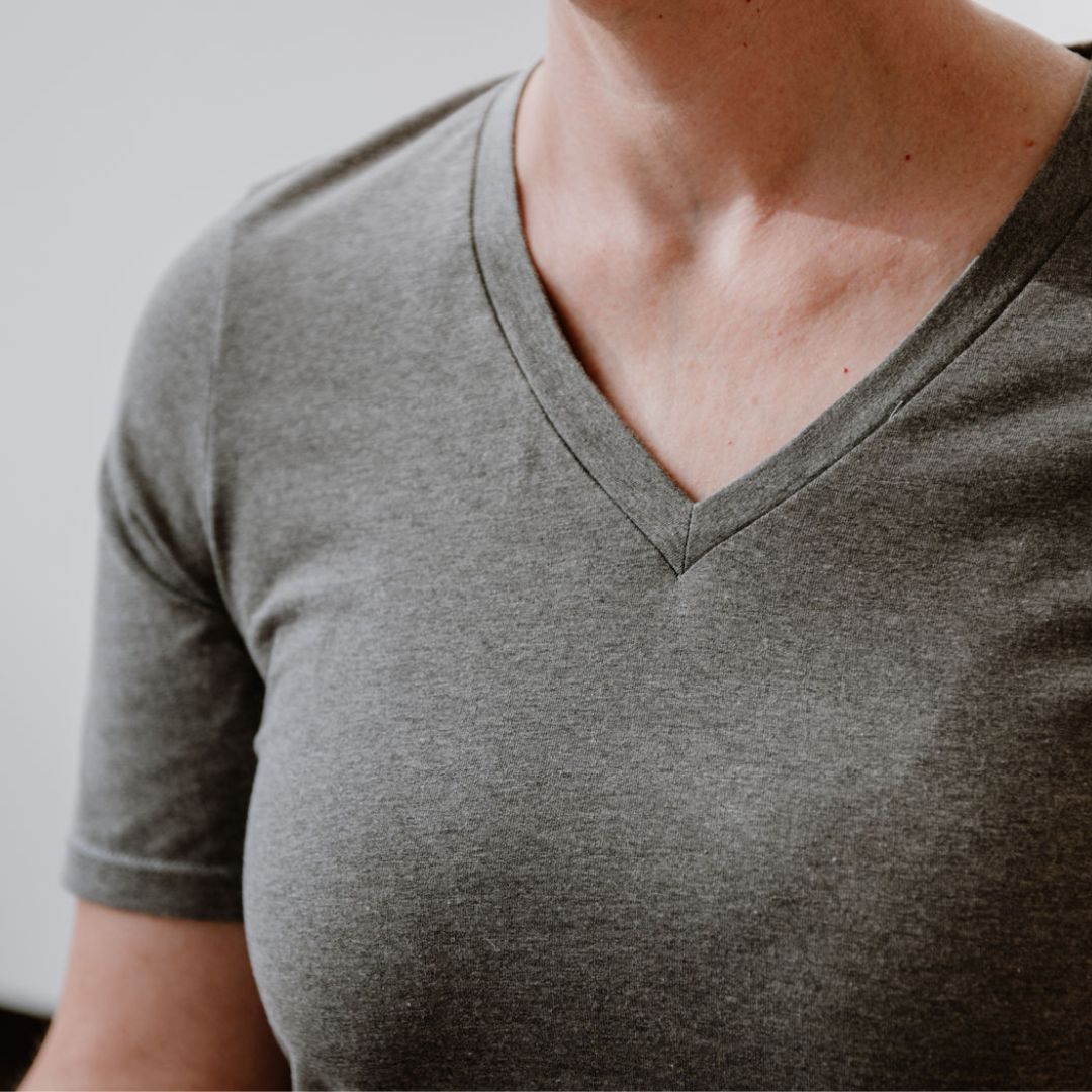 sew-simple-vivi-t-shirt-pdf-schnittmuster-mit-v-ausschnitt image 8
