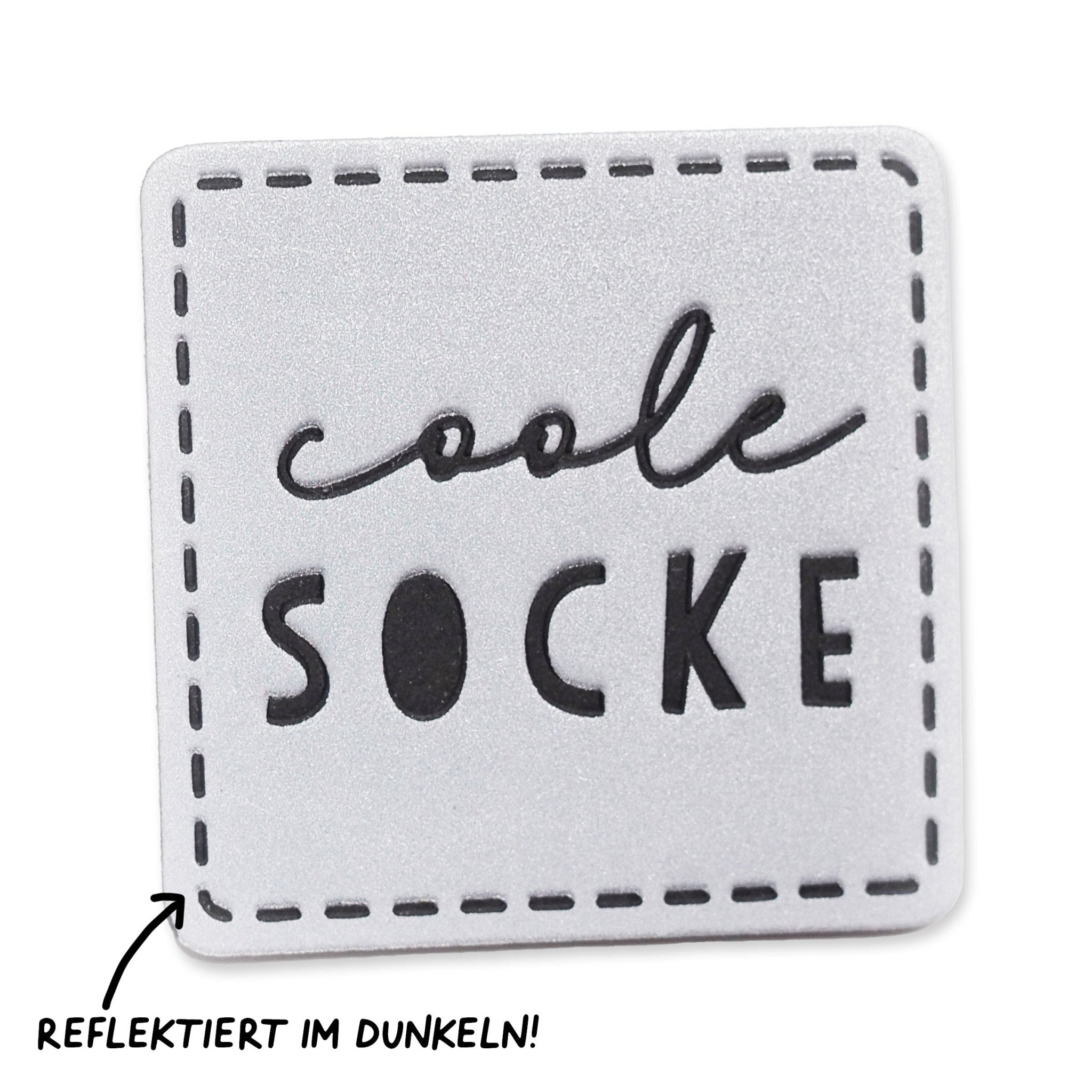 paul-clara-reflektor-labels-coole-socke-label-4x4-cm image 1