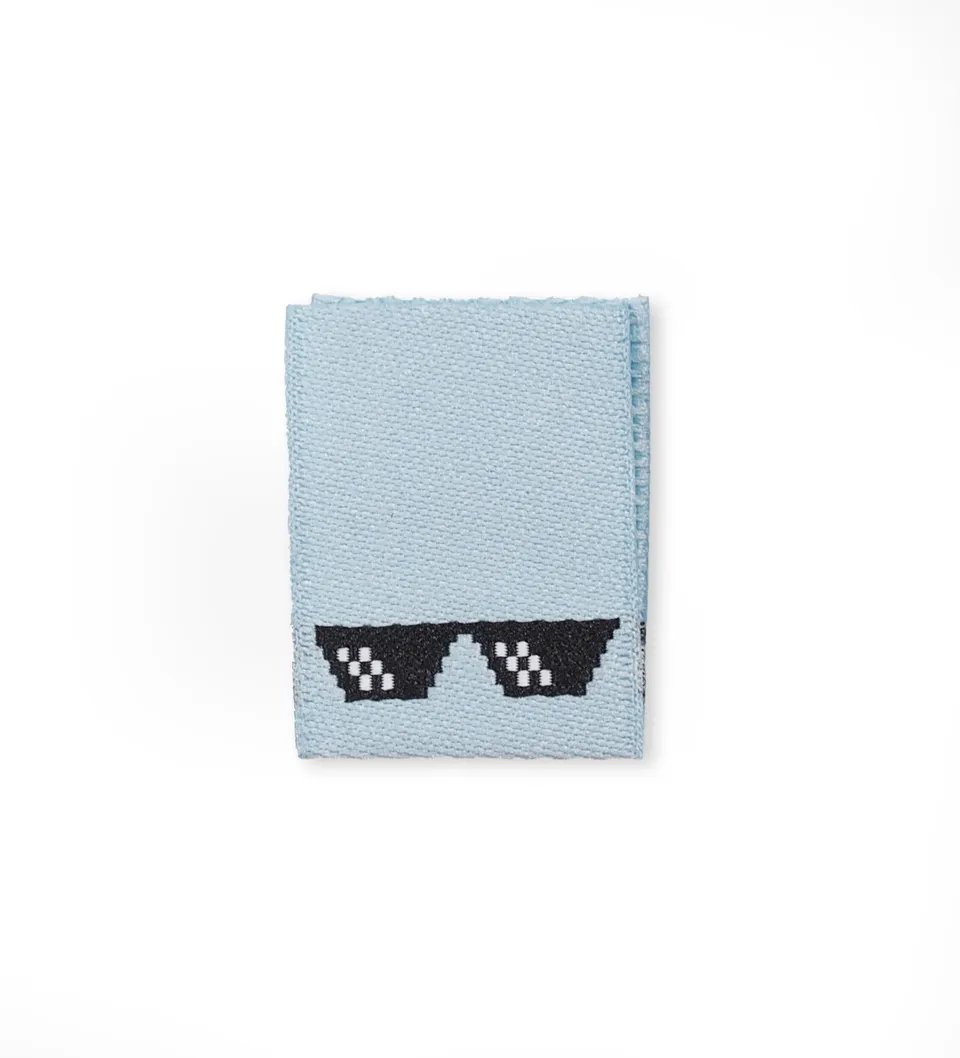 paul-clara-weblabels-sonnenbrille-klapplabel-mint-sommer image 1