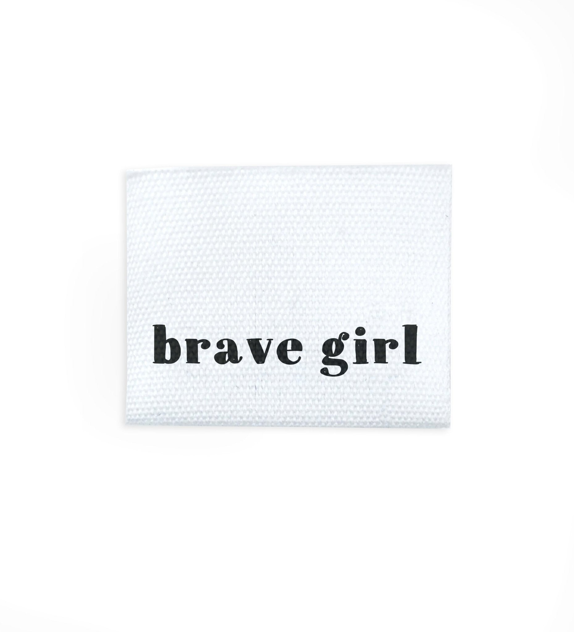 paul-clara-baumwoll-labels-brave-girl-label-baumwolle-2-5x3 image 1