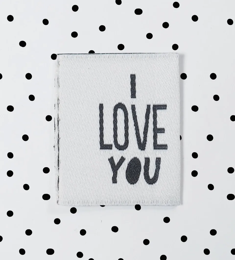 paul-clara-i-love-you-klapp-weblabel-textiletikett image 1